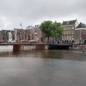 Botel Rembrandt Square Boat, Amsterdam