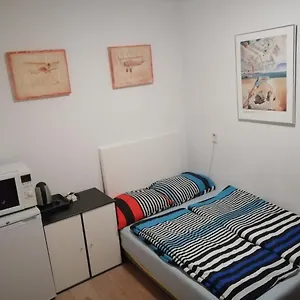 Need, A Comfy Place Amsterdam