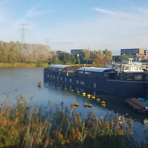 Euphrate Houseboat Amsterdam