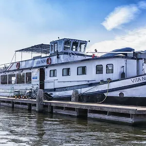 Båthotell Nova, Amsterdam
